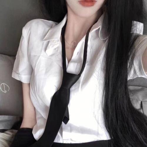 年华十八尽风流